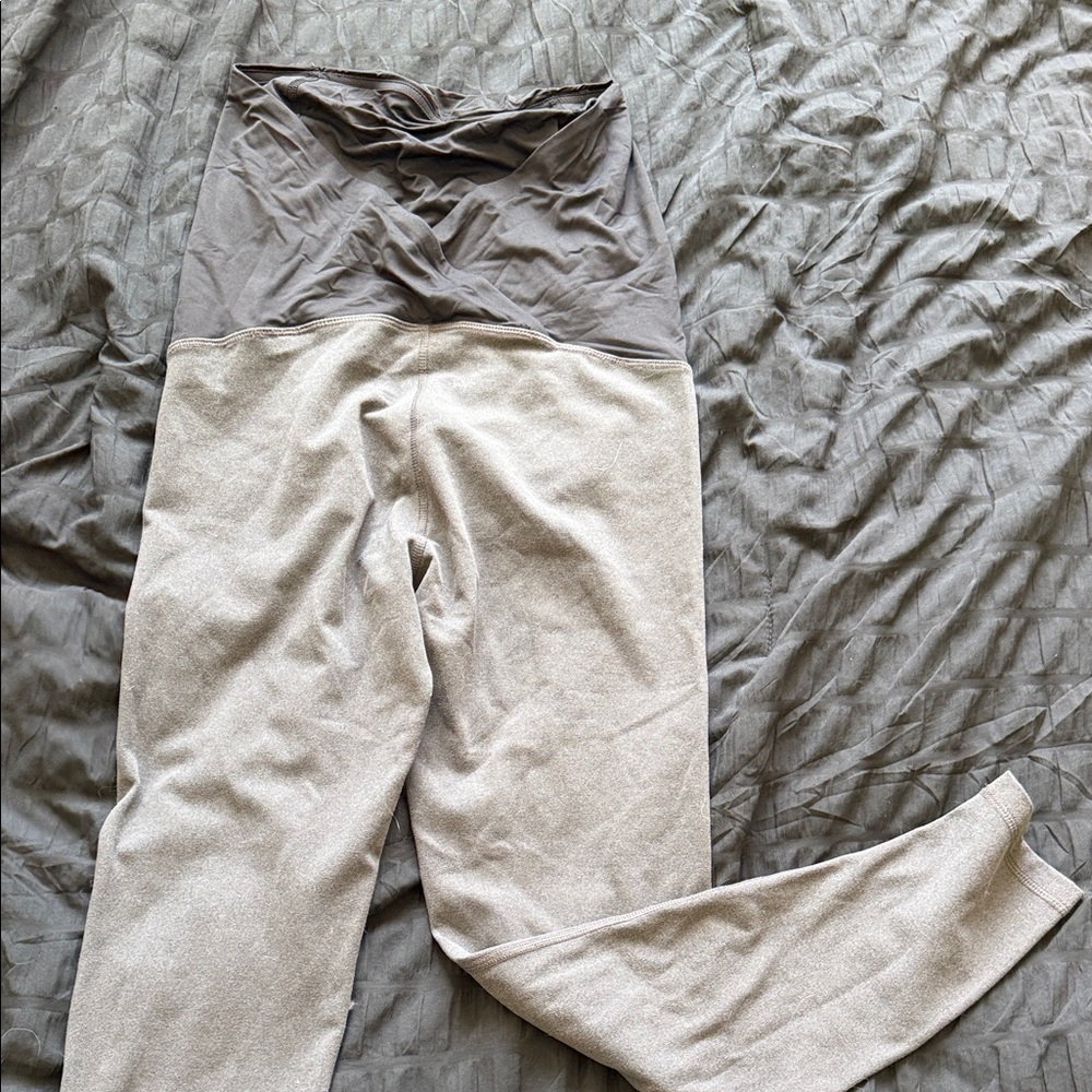 Ingrid & Isabel Gray and Black Maternity Leggings